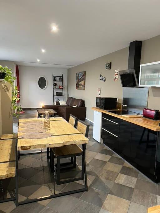 Appartamento Grand Duplex De 80M2 Alençon Esterno foto