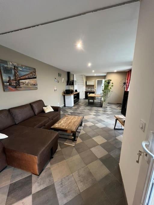 Appartamento Grand Duplex De 80M2 Alençon Esterno foto